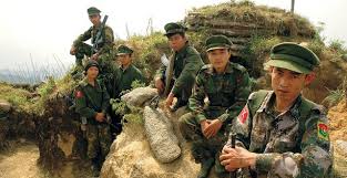 130 قتيلاً في معارك بين الجيش ومسلحين في شمال بورما